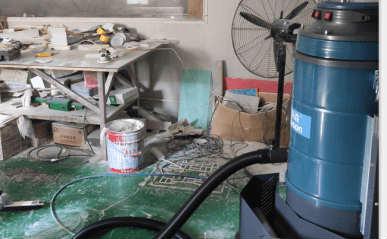 移動(dòng)式工廠(chǎng)吸塵器:有機(jī)玻璃廠(chǎng)CNC加工廠(chǎng)車(chē)間使用移動(dòng)式工業(yè)吸塵器配套設(shè)備