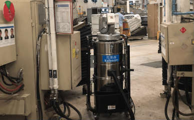 工廠焊接用工業(yè)吸塵器：小工廠緊湊型機(jī)型，僅占地0.3平方